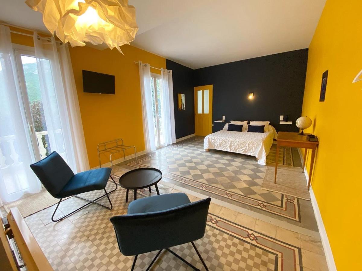 Les Terrasses Hotel *